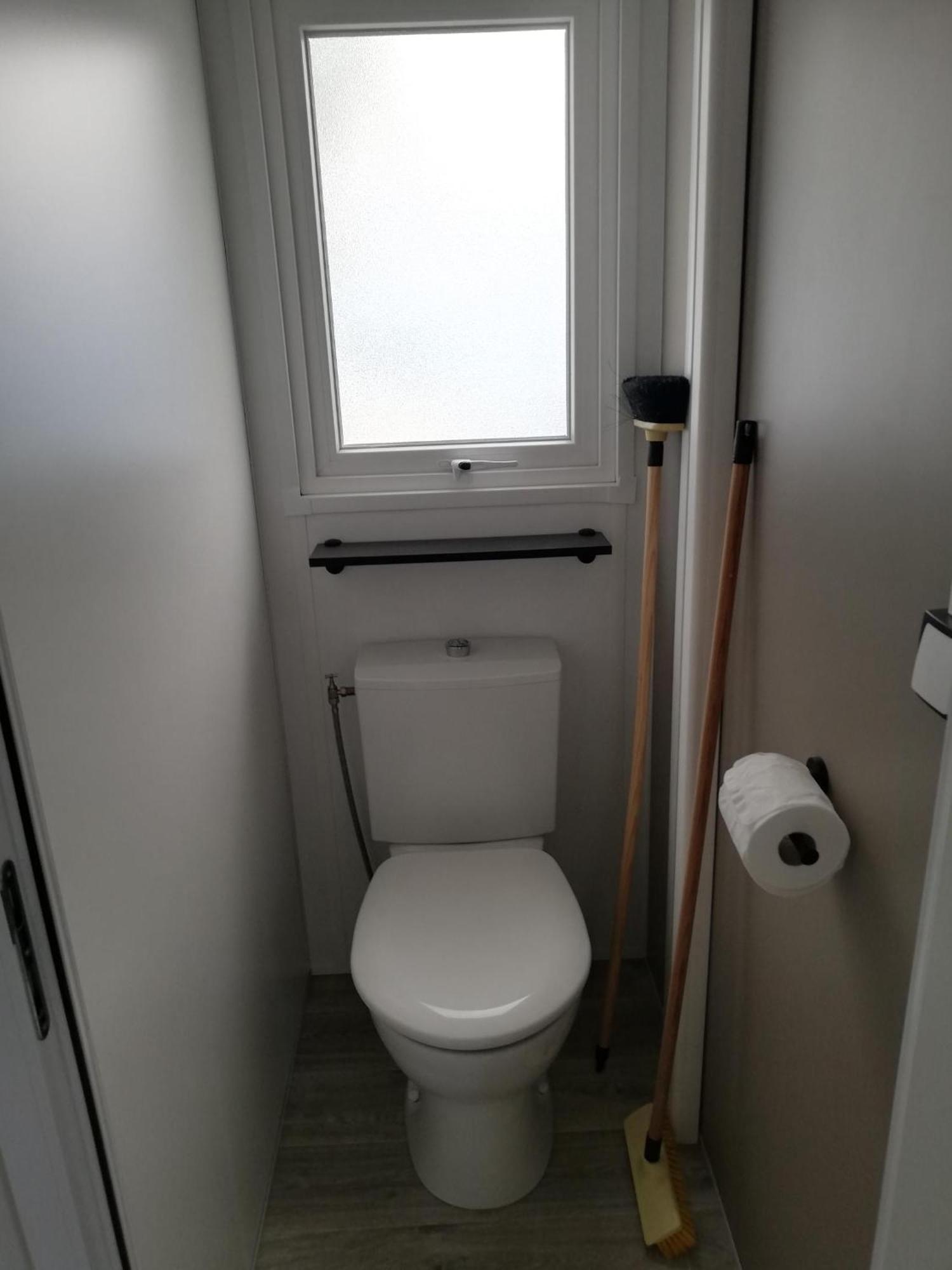 Mobilhome Clim Tele La Falaise 4 Etoiles Narbonne Exteriör bild